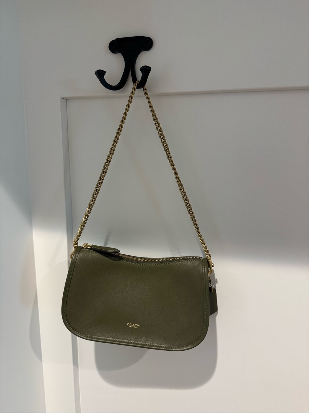 Coach Olive Green Waverly handbag and Olive Green Essential Card Holder Wallet - Picture 4 of 9